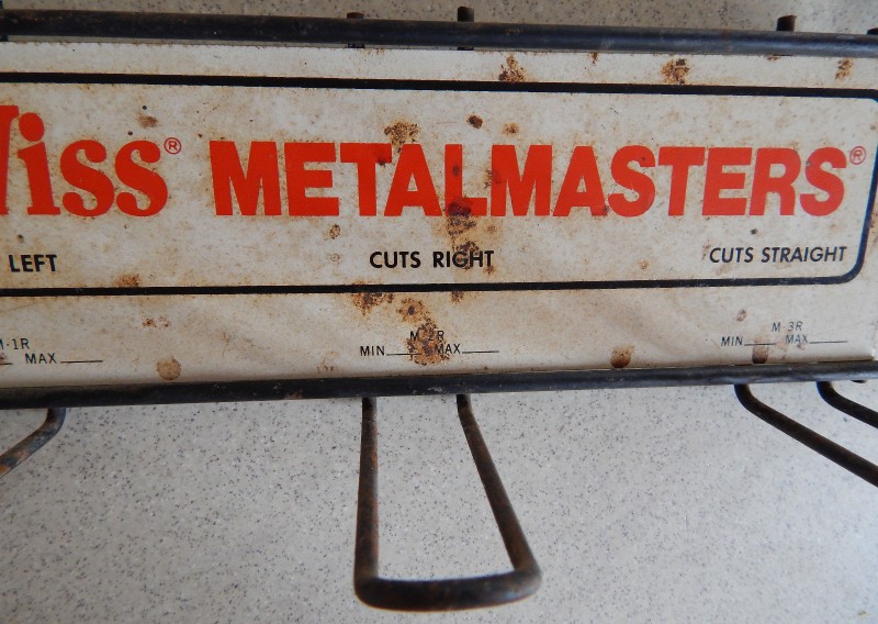 Metalmaster-hanger-3