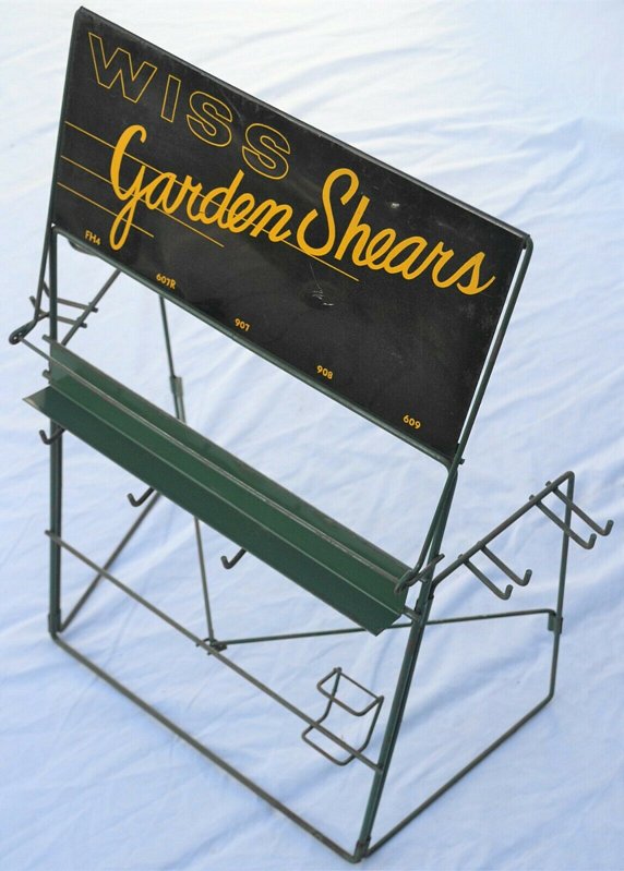 garden shears rack 03