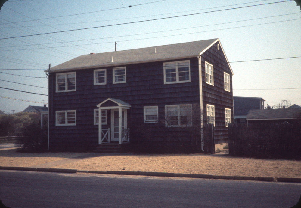 39 Johnson St Pictures 1976: Slide 2 of 27