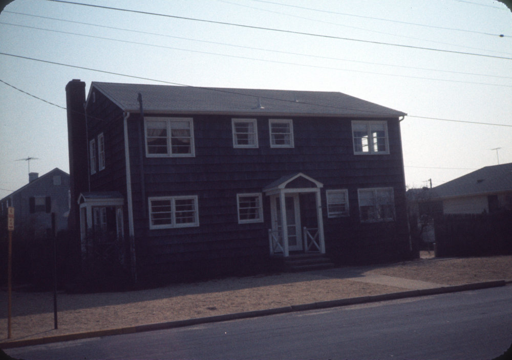 39 Johnson St Pictures 1976: Slide 3 of 27