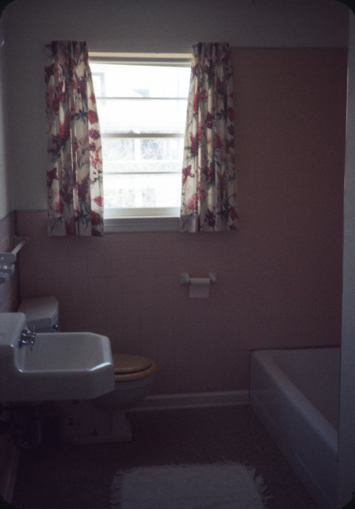 39 Johnson St Pictures 1976: Slide 22 of 27