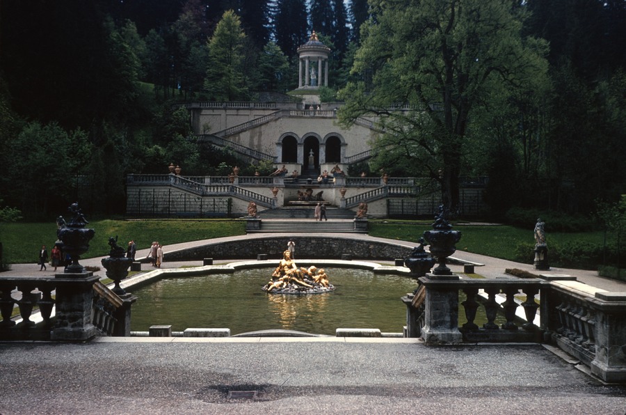 129 Temple of Venus Linderhof Palace