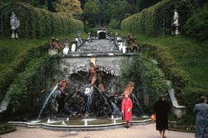 130 Linderhof Palace Neptune Fountain with cascade