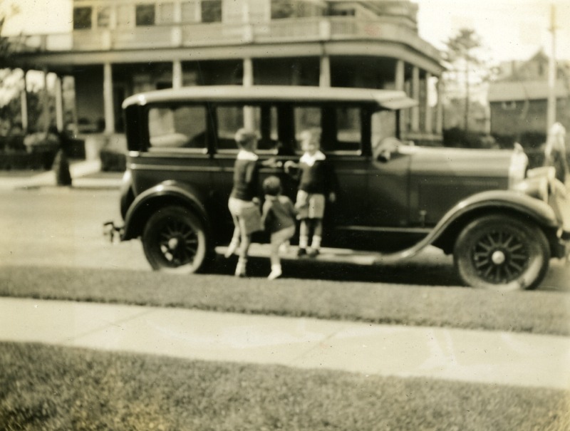 1926-Chrysler-Imperial-Limousine-2