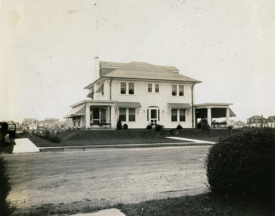 1925-101-Lincoln-Ave-Avon