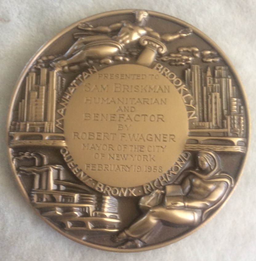 Briskman medallion reverse