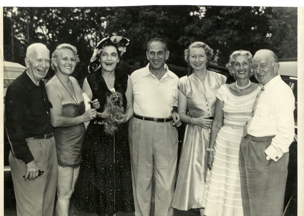 Harry Hershfield, others, and Minna and Sam Briskman