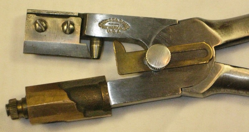 leather buttonhole cutter 06